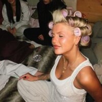 HAIRDRESSER - SKYE NEWMAN
